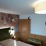 Haus Zauner בית הארחה רייט אים וינקל