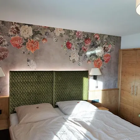 Haus Zauner Penzion 3*